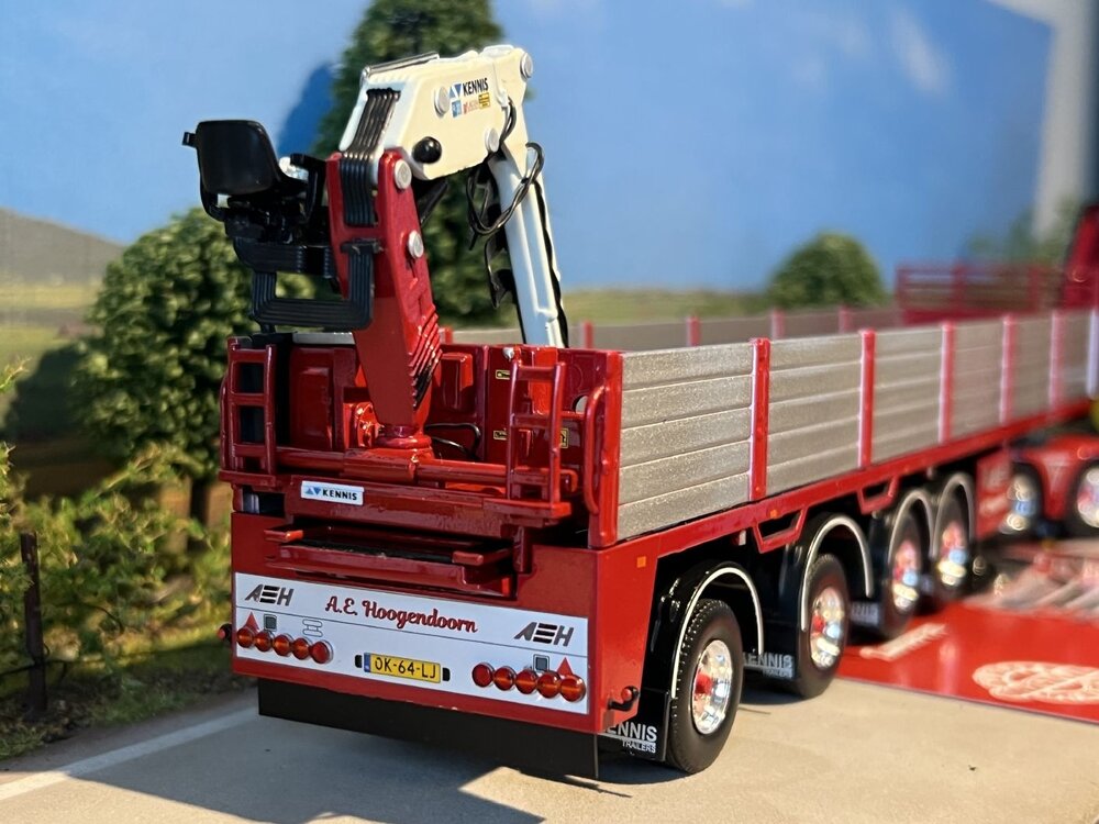 Tekno Tekno Scania Next Gen R580 Highline 6x2  with 4-axle  brick trailer HOOGENDOORN A.E.