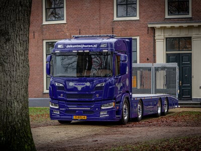 Tekno Tekno Scania Next-Gen P-serie resin oprijwagen CLUISTRA