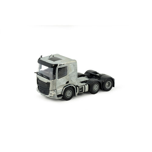 Tekno Tekno DAF XD low cab twinsteer tractor kit