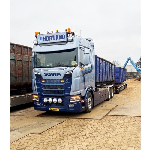 WSI WSI Scania S Normal 6x2 Rigred truck with hooklift systeem + 3-axle Drawbar with hooklift systeem + 2x 40m3 container HOFFLAND BV
