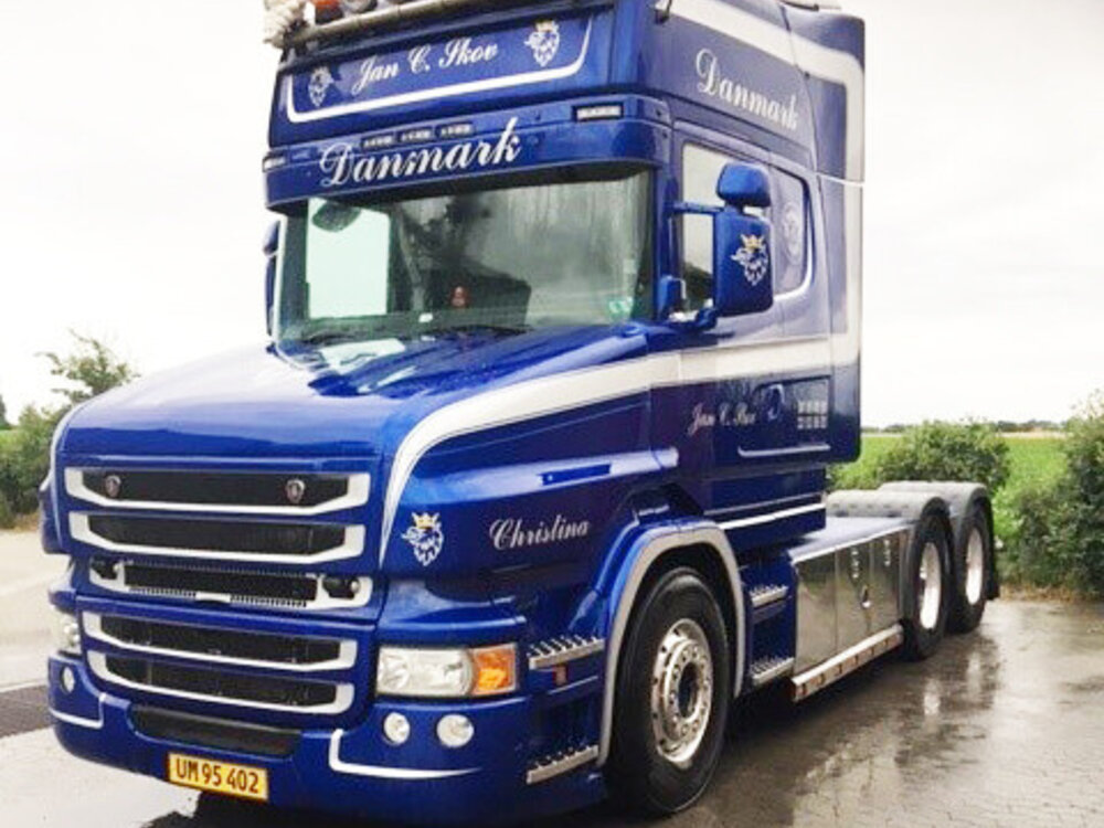 WSI WSI SCANIA T6 Torpedo Topline 6x2 tag axle JAN C SKOV