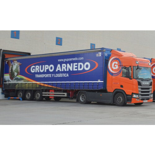 WSI WSI Scania R Highline 4x2 met 3-as schuifzeilen oplegger GRUPO ARNEDO