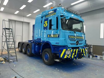 WSI WSI Mercedes Actros MP3 L 8x6  + 5-axle scheuerle intercombi JINERT