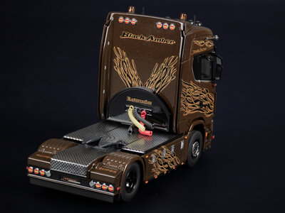 IMC IMC Scania S High roof 6x4 demo truck "the black amber"