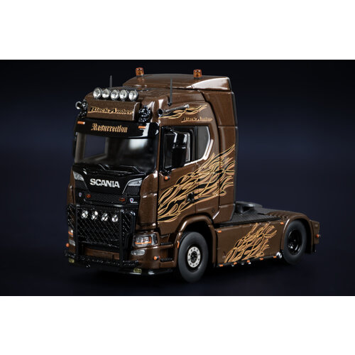 IMC IMC Scania S High roof 6x4 demo truck "the black amber"