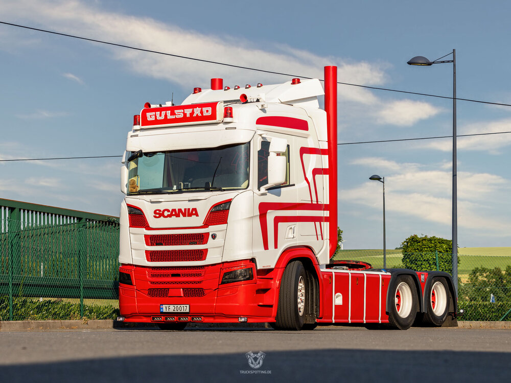 Tekno Tekno Scania Next Gen R-serie 6x2 GULSTAD A/S