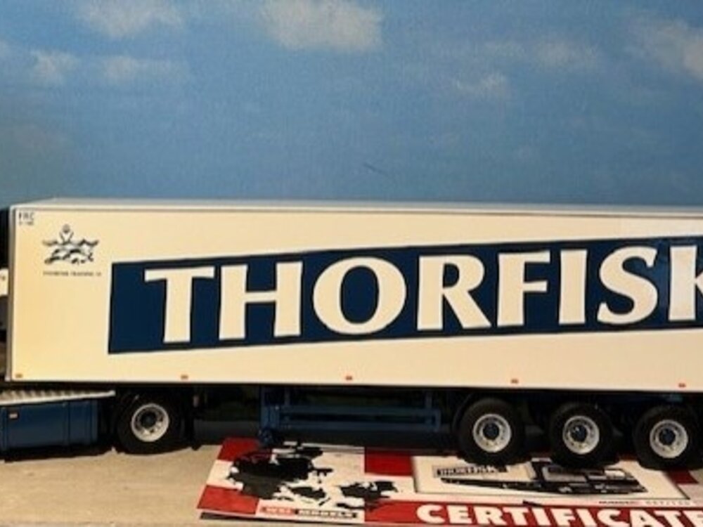 WSI WSI Scania 143M streamline with 3-axle reefer trailer THORFISK