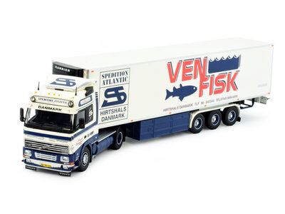 Tekno Tekno Volvo FH16 Globetrotter with 3-axle reefer trailer Rasch Atlantic Transport