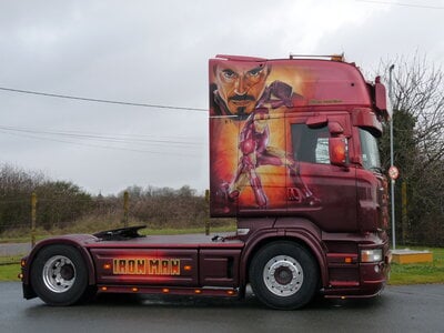 Tekno Tekno Scania R-serie Topline 4x2 BEAU "Iron man"