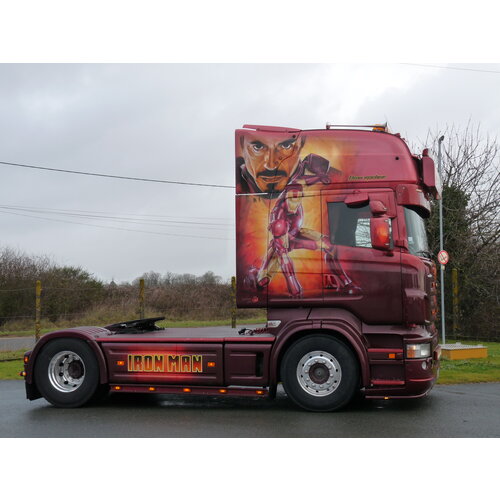 Tekno Tekno Scania R-serie Topline 4x2 BEAU "Iron man"