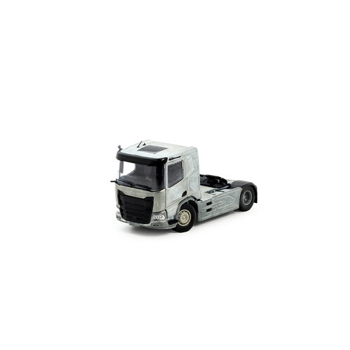 Tekno Tekno DAF XD Low cab 4x2 Tractor kit