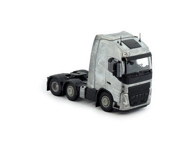 Tekno Tekno Volvo FH05 Glob. XL 6x2 Twinsteer Tractor kit