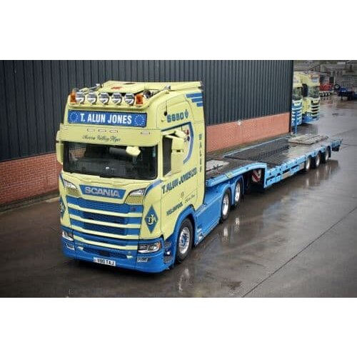 WSI WSI Scania S650 6x2 with 3-axle Broshuis lowloader T ALUN JONES NORTH WALES