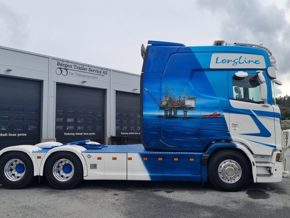 Tekno Tekno Scania Next Gen Longline 6x4 sleepas trekker BB Transport