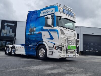 Tekno Tekno Scania Next Gen Longline 6x4 sleepas trekker BB Transport