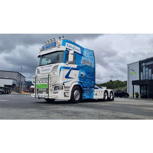 Tekno Tekno Scania Next Gen Longline 6x4 sleepas tractor BB Transport