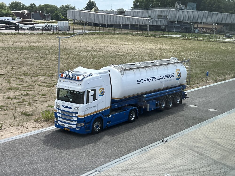 Tekno Tekno Scania NGR 4x2 highline met korte silo oplegger SCHAFFELAARSBOS