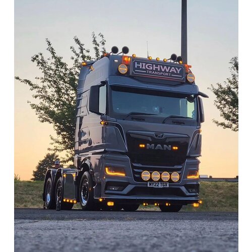 Tekno Tekno MAN TGX GX 6x2 HIGHWAY TRANSPORT