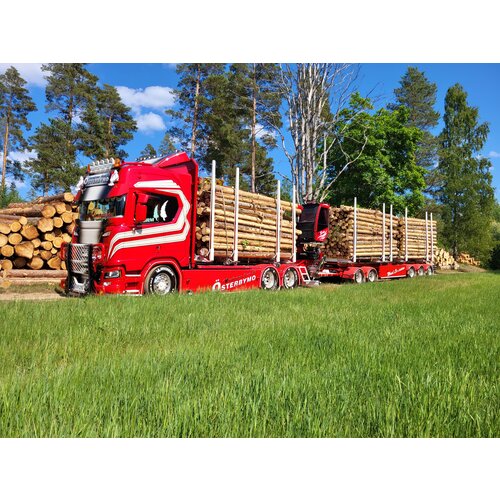 Tekno Tekno Scania Next Gen R-serie Highline Swedish wood combination  GUSTAFSSONS