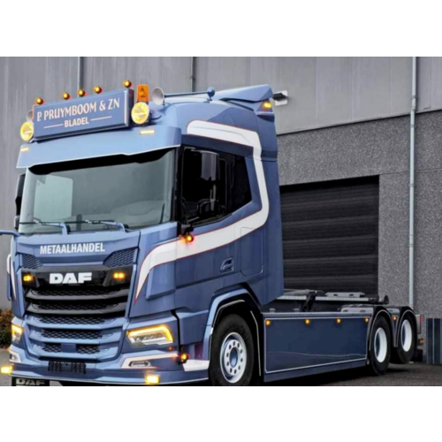 WSI WSI DAF XF motorwagen met haakarm systeem 6X2 + container oplegger +2x 40m3 container P. PRUYMBOOM & ZN