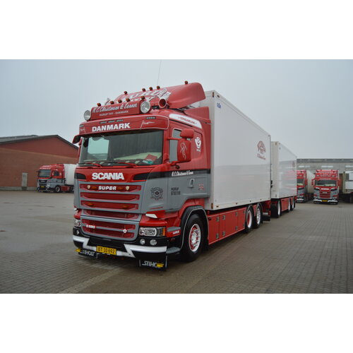 Tekno Tekno Scania R-Streamline rigid truck with 3-axle trailer NC. CHRISTENSEN