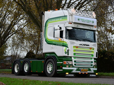 Tekno Tekno Scania R500 Topline with 5-axle D-tec trailer with 2x20ft. reefer container PATRICK VAN DER HOEVEN