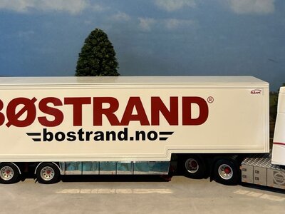 WSI WSI Volvo FH5 Glob. XL 6x2 + 3-axle box trailer BOSTRAND