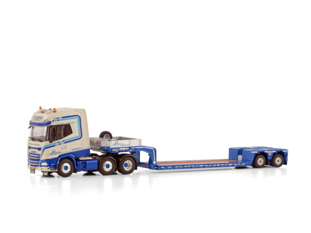 WSI WSI DAF XG+ 6x2 met 2-as dieplader L.A. VAN  DEN HEUVEL