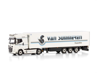 WSI WSI DAF XG+ 4x2 met 3-as koeloplegger VAN SUMMEREN