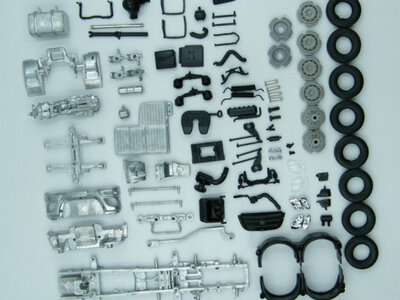 Tekno Tekno DAF Space Cab Euro 6 6x2 twinsteer chassis tractor kit