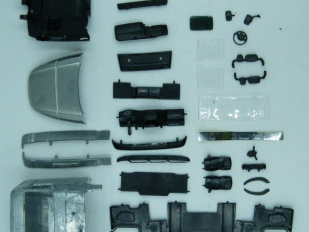 Tekno Tekno DAF Space Cab Euro 6 6x2 twinsteer chassis tractor kit