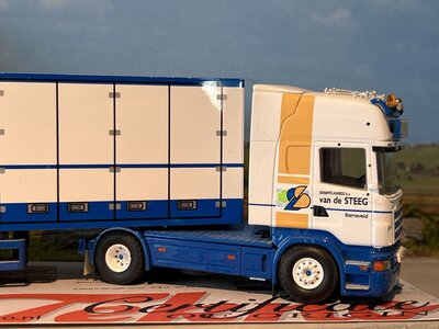 Tekno Tekno Scania R Topline 4x2 met 3-as gesloten oplegger GEBR. VAN DE STEEG