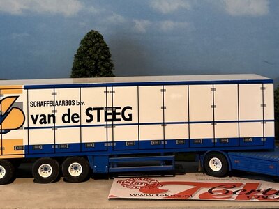 Tekno Tekno Scania R Topline 4x2 met 3-as gesloten oplegger GEBR. VAN DE STEEG