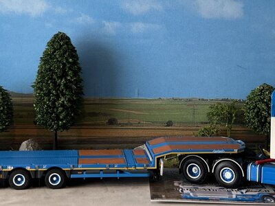 WSI WSI Scania R5 Highline 6x2 + 3-axle lowbed trailer PETER MUSCHE