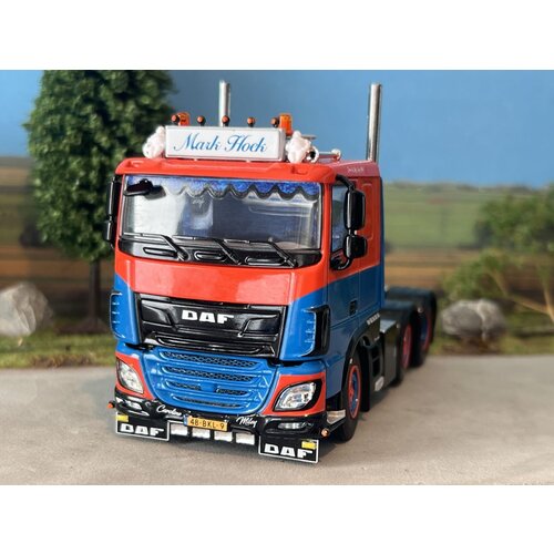 WSI WSI  DAF XF comfort cab 6x2 twinsteer MARK HOEK