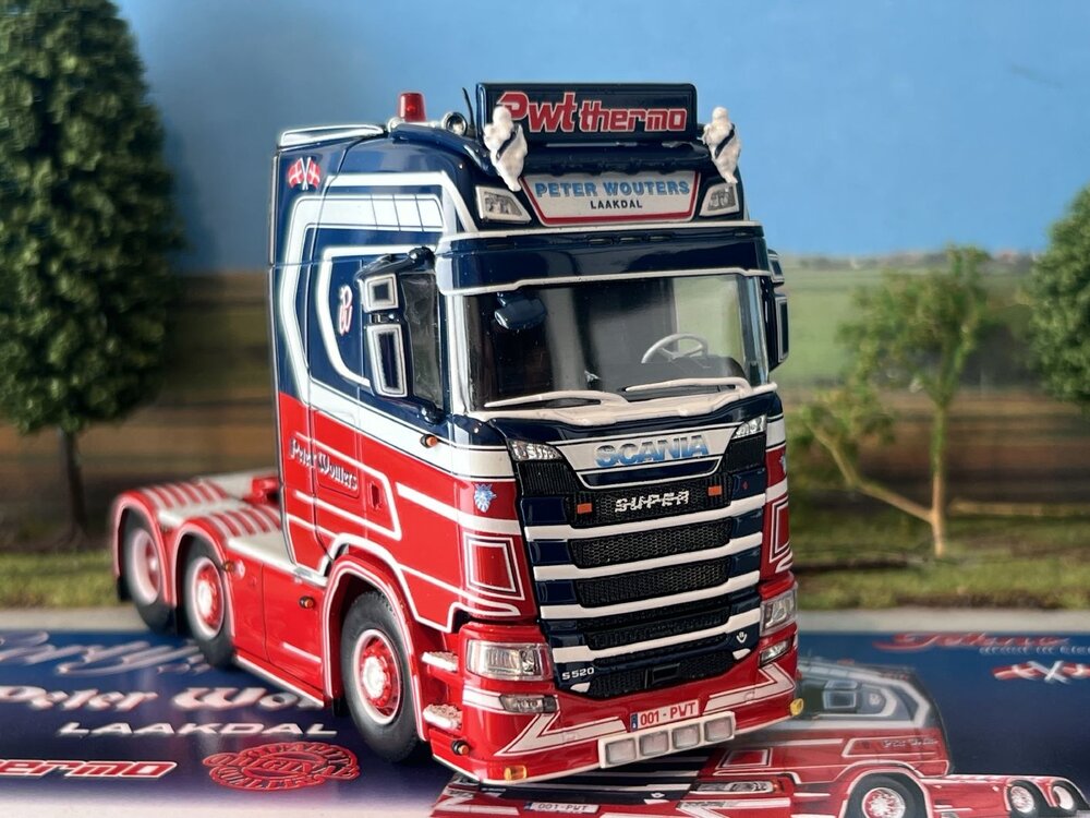 Tekno Tekno Scania S520 Highline 6x2 Peter Wouters PWT