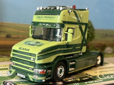 Tekno Tekno Scania 144L Topline 4x2 Torpedo LEE HERBERT