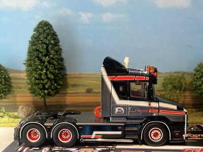 Tekno Tekno Scania 144G/530 Torpedo VAN DE WERKEN