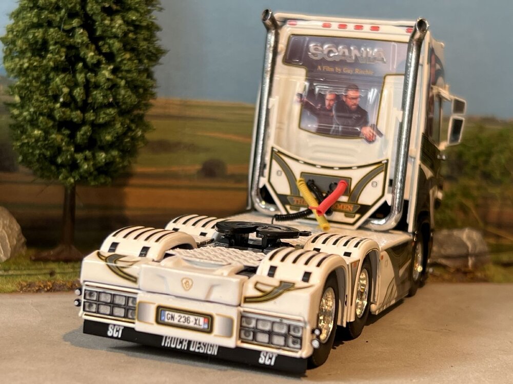 WSI WSI Scania S Highline  6x2 Highline VERLHAC "The Gentlemen"