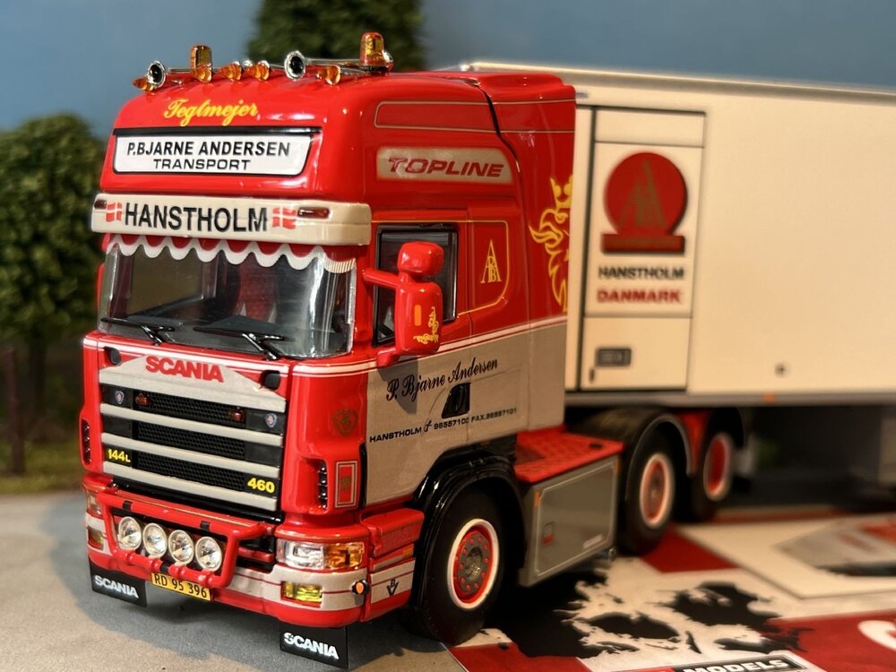 WSI WSI Scania 4-serie Topline 6x2 met 3-as koeloplegger P. BJARNE ANDERSEN