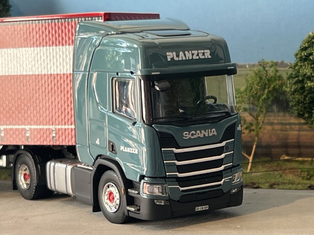 Tekno Tekno Scania NG R-serie Highline with curtainside trailer (real curtain) PLANZER