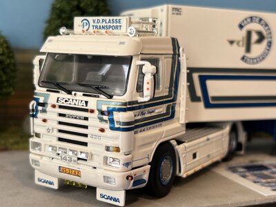 WSI WSI Scania 143M streamline 4x2 with 3-axle reefer trailer VAN DE PLASSE
