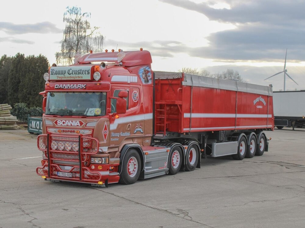 Tekno Tekno Scania R 6x2 with 3-axle Stas tipper trailer RONNY CEUSTERS