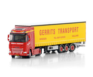 WSI DAF XG 4x2 with 3-axle curtainside trailer GERRITS