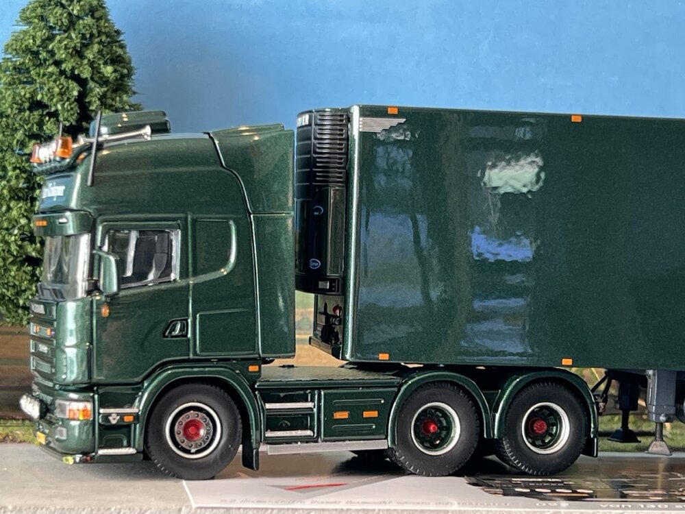 Tekno Tekno Scania 164-480 Topline 6x2 with 3-axle reefer trailer ARNO KLINKSPOOR