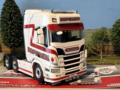 WSI WSI Scania R650 6x2 V8-POWER