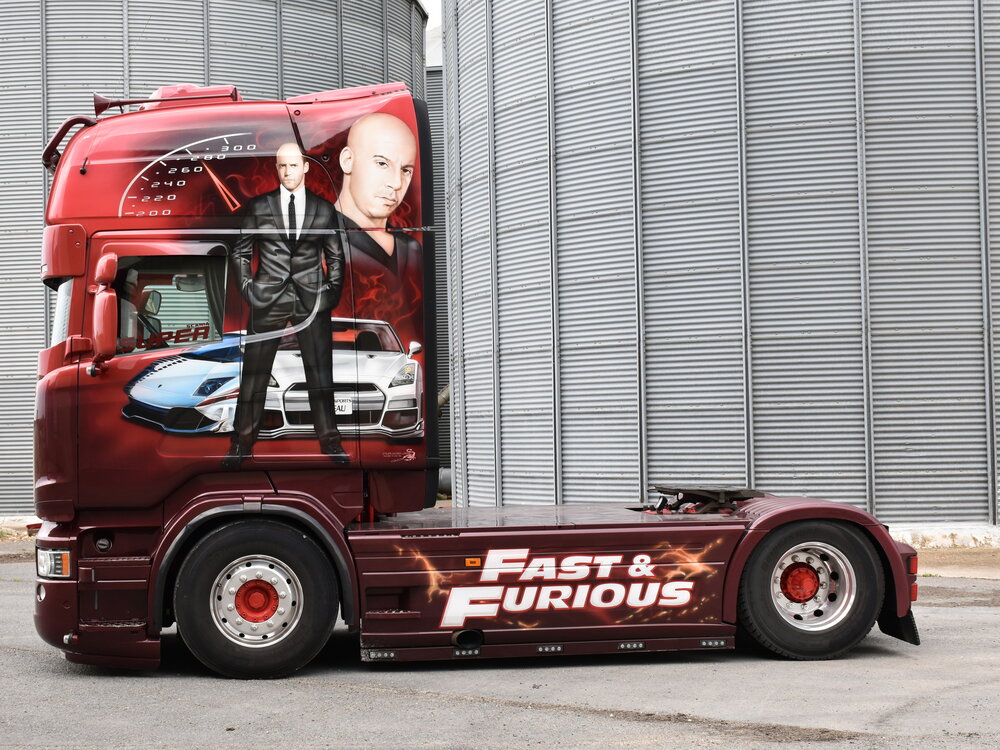 Tekno Tekno Scania R-serie Topline 4x2 BEAU-FAST & FURIOUS