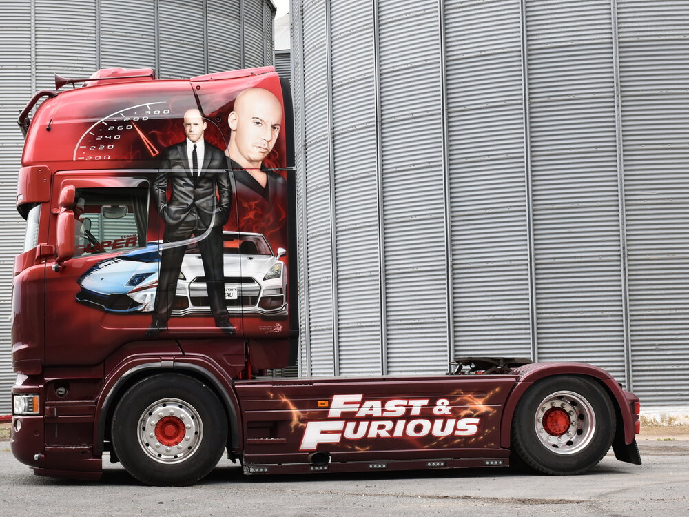 Tekno Tekno Scania R-serie Topline 4x2 BEAU-FAST & FURIOUS