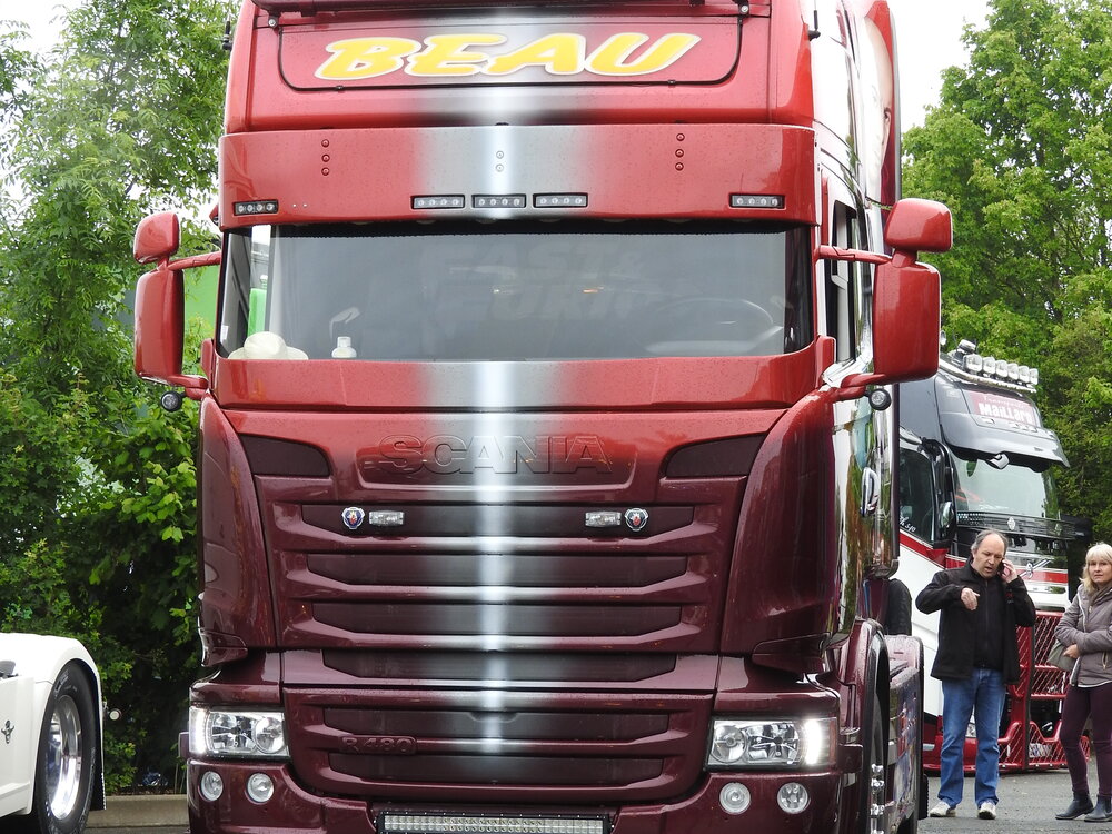 Tekno Tekno Scania R-serie Topline 4x2 BEAU-FAST & FURIOUS