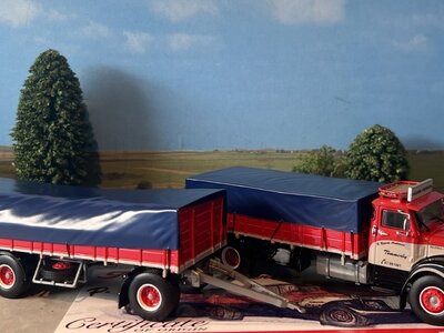 Tekno Scania L76 Vabis dagcabine motorwagen met aanhanger P. BJARNE ANDERSEN